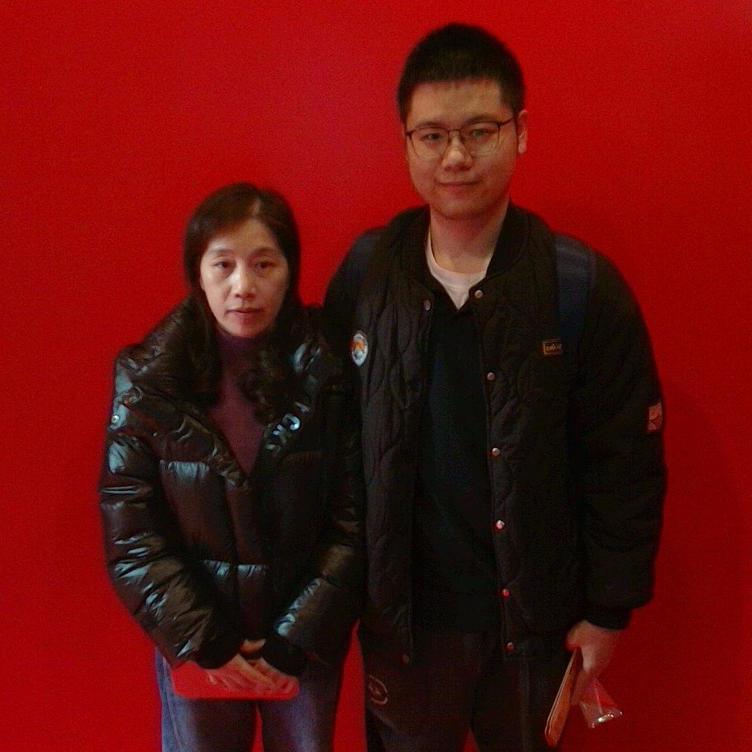 麦当劳AI拍照互动软件